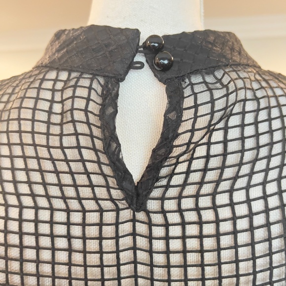 # A277  True Life New York Modern Gothic  Black  Sheer Grid Top NWOT L - Picture 7 of 7